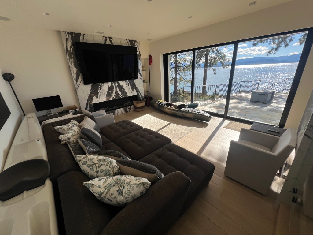 Lake Tahoe deep cleaning of a vacation rental living room by ECS